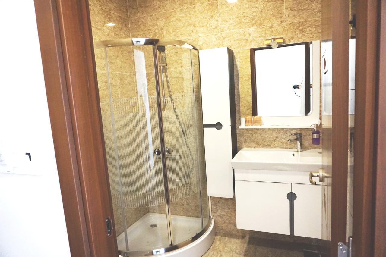 Shinhua Hotel Хошимин Экстерьер фото